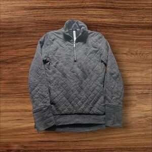 Lululemon Sweater Women’s Size 6 Grey 1/4 zip Pullover Fleece Quilted